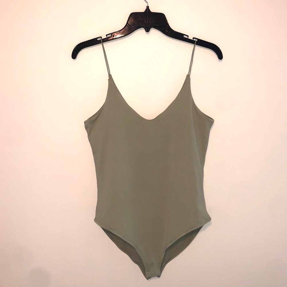 Gaze Thin Strap V-Neck Bodysuit